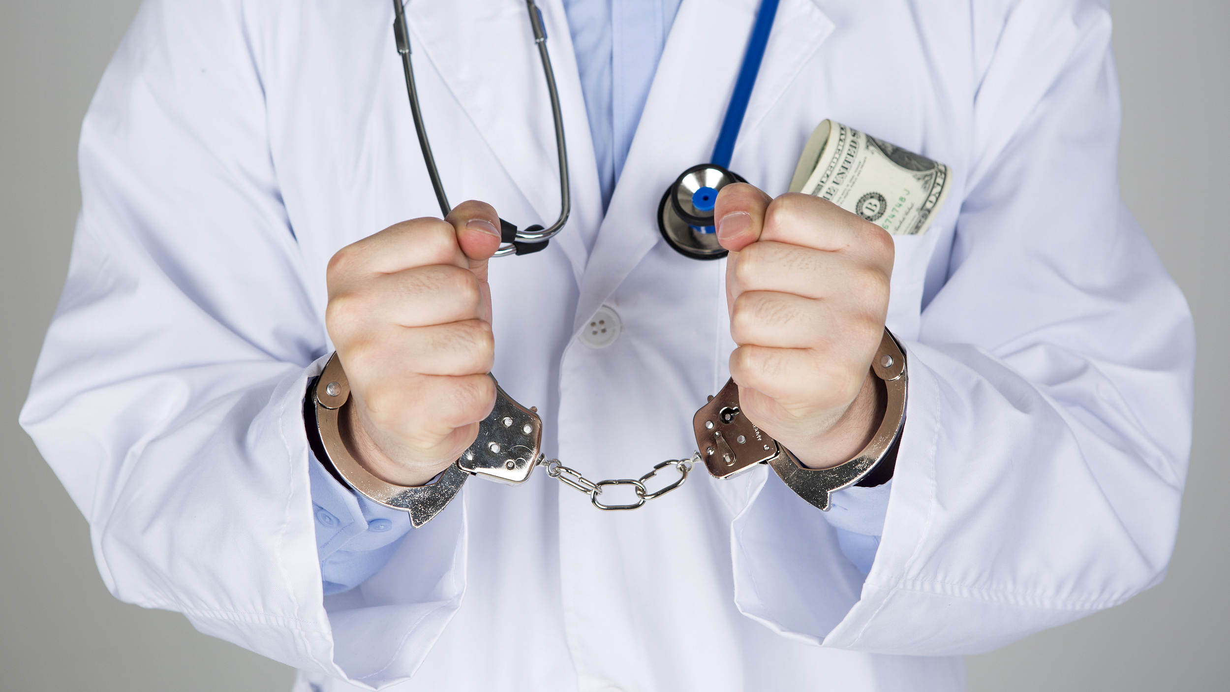 泰安预防医保套现(如何防止医疗保险被滥用)