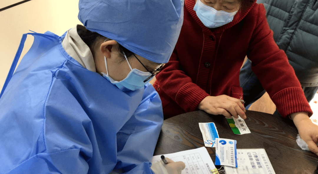 泰安24小时套医保卡回收商家(急用钱24小时医保提取)